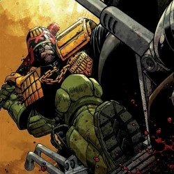 JUDGE DREDD VOLUME 1 ISSUE 2 - FIRST 1st PRINT - IDW COMICS