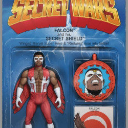 SECRET WARS ISSUE 5 - ACTION FIGURE VARIANT FALCON - MARVEL COMICS 2015